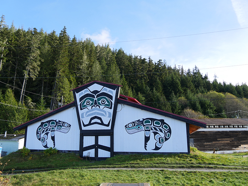 A building belonging to the Kwikwasut’inuxw Haxwa’mis First Nation